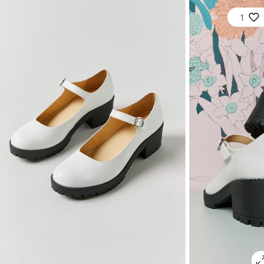UO Daria Treaded Classic Mary Jane size 6